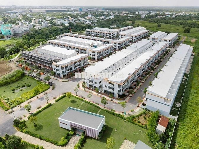 Nhà phố Elite Life Long Hậu 3 Tầng, Nhận Nhà Ngay Vay 0% lãi 18 Tháng