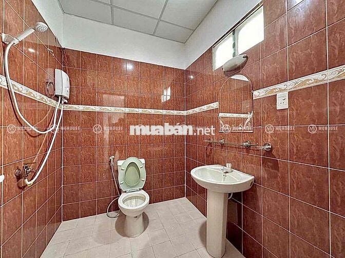 2PN cửa sổ trời, full NT mới, có máy giặt sấy chung, giữa VHU, HUIT