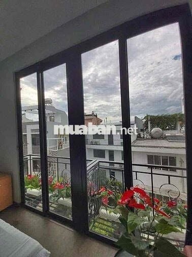 CĂN HỘ BAN CÔNG - MÁY GIẶT RIÊNG RỘNG THOÁNG NGAY TRUNG TÂM BÌNH THANH