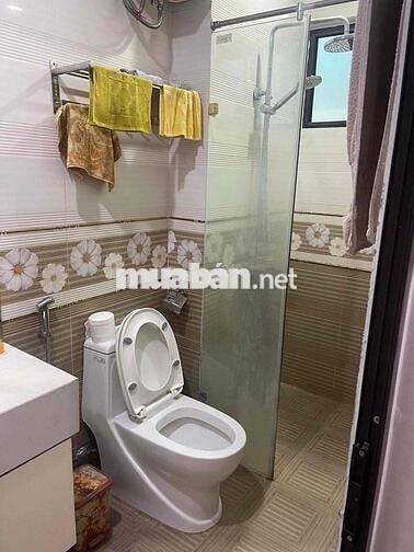 HIẾM - NHÀ GIA QUẤT CỰC ĐẸP Ở SƯỚNG OTO ĐỖ NGÕ