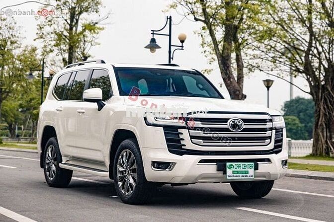 LAND CRUISER LC300