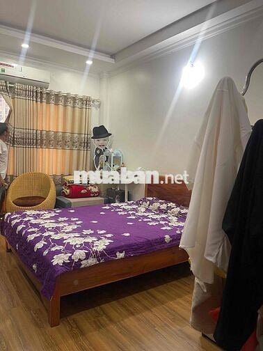 HIẾM - NHÀ GIA QUẤT CỰC ĐẸP Ở SƯỚNG OTO ĐỖ NGÕ
