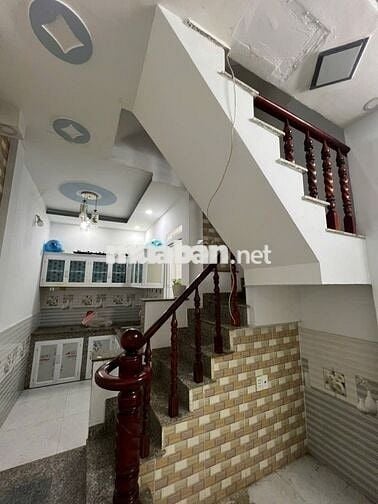 Cho thuê nhà mới giá rẻ hẻm Hiệp thành 13, Phường hiệp thành, Q12