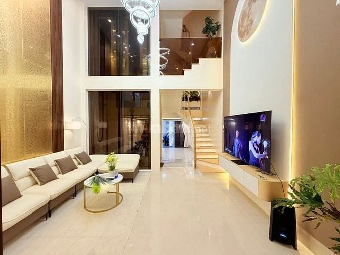 CẦN TIỀN BÁN GẤP NHÀ HOA TRÀ P.8 PHÚ NHUẬN DT: 64M2 SHR SANG TÊN NGÂY 