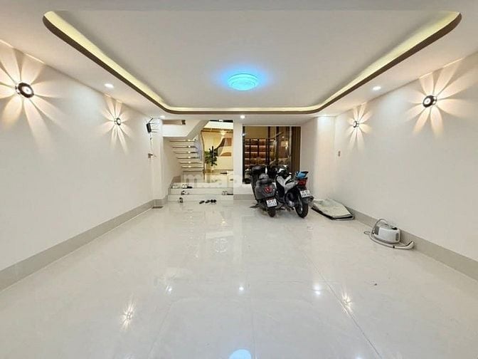 CẦN TIỀN BÁN GẤP NHÀ HOA TRÀ P.8 PHÚ NHUẬN DT: 64M2 SHR SANG TÊN NGÂY 