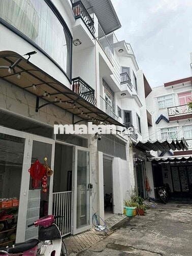 Bán Nhà 1 Trệt-2 Lầu Hẻm Nguyễn Bĩnh Khiêm P Vũng Tàu.