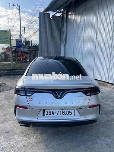 VinFast Lux A2.0 2021 - 57000 km