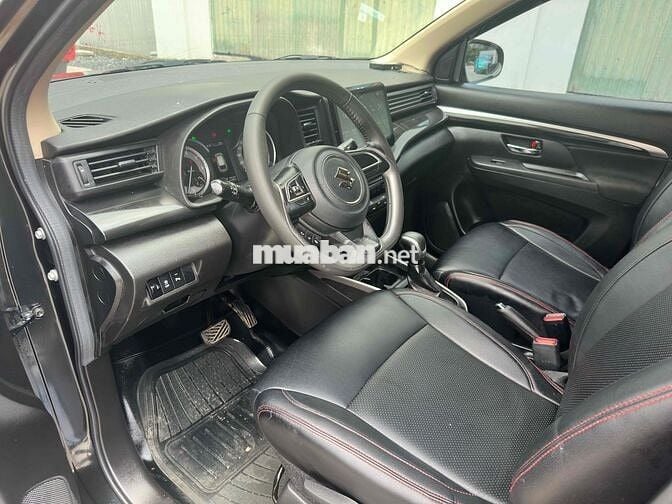 Suzuki XL 7 SX 2022 máy êm rộng rãi