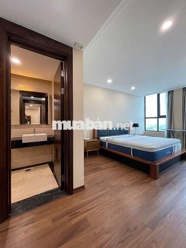 Cho thuê căn hộ VIP 108m2 Hoàng Thành Tower 114 Mai Hắc Đế.