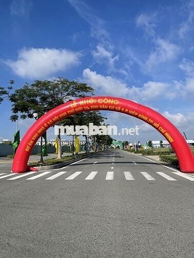 Nhà 80m2 Hẻm xe hơi Cổng Vạn Phúc.