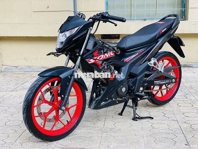 HONDA SONIC BẢN ĐEN SẦN CAO CẤP CHÍNH CHỦ CẦN BÁN