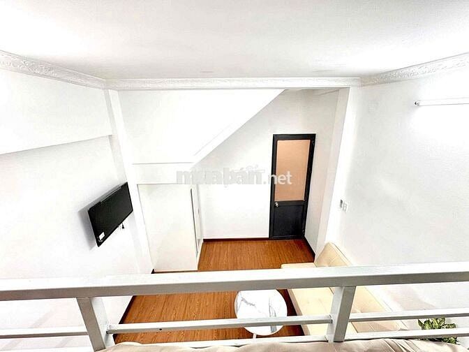 Cho Thuê Căn Duplex Rộng Thoáng Máy Giặt Riêng Ngay Hoà Hưng Quận 10