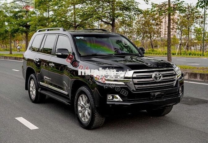 Toyota LC200 sản xuất 2017