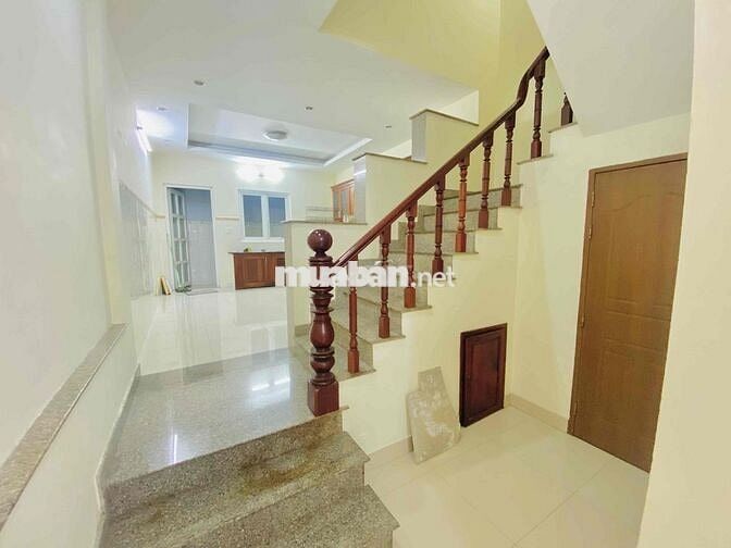 NHÀ ĐẸP CHO THUÊ NGUYÊN CĂN ĐƯỜNG SỐ 23 P.TÂN QUY Quận 7