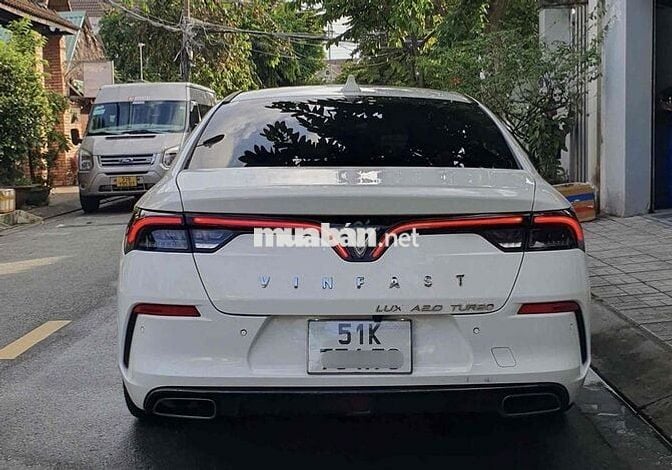 VinFast Lux A2.0 2022 Premium - 54000 km