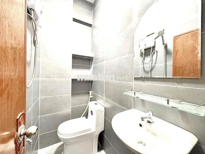 Cho Thuê Căn Duplex Rộng Thoáng Máy Giặt Riêng Ngay Hoà Hưng Quận 10