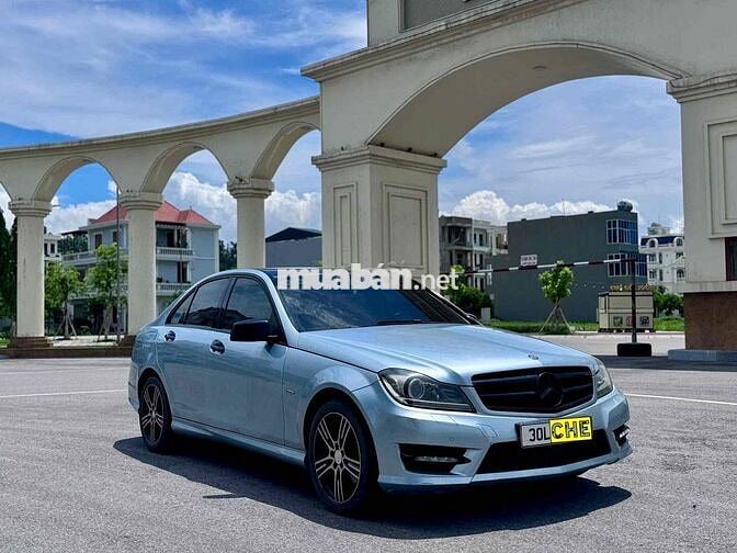 Mercedes Benz C Class 2013 C200 cực chất