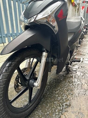 Nhà dư xe nên em cần bán Future led 2019