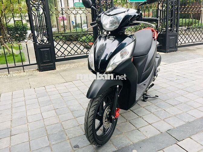 HONDA VISION MÀU ĐEN SẦN CHÍNH CHỦ NGUYÊN ZIN 2016