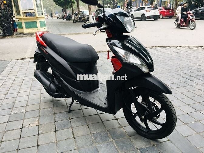 HONDA VISION MÀU ĐEN SẦN CHÍNH CHỦ NGUYÊN ZIN 2016