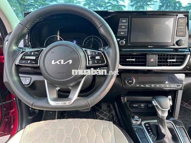 Kia Seltos 2021 1.4 Luxury - 73000 km