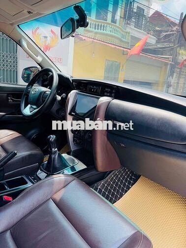 Toyota Fortuner 2017 2.4G 4x2 MT - 86000 km