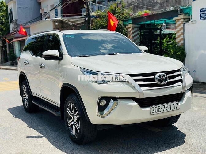 Toyota Fortuner 2017 2.4G 4x2 MT - 86000 km