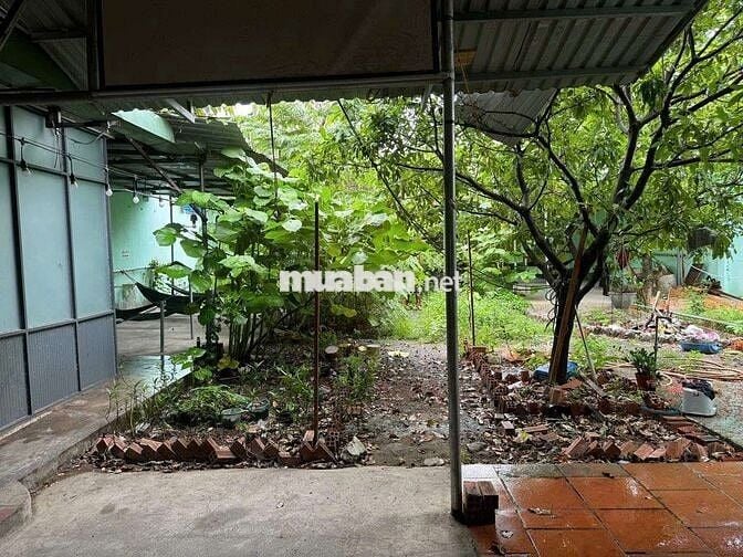 MẶT BẰNG LÀM QUÁN ĂN, CAFE, KHO DT 620M2, SẴN NHÀ 100M2