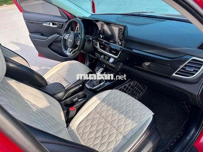 Kia Seltos 2021 1.4 Luxury - 73000 km
