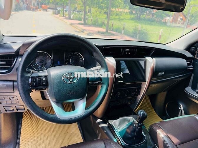 Toyota Fortuner 2017 2.4G 4x2 MT - 86000 km