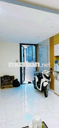 TTQ4 TÔN ĐẢN GẦN PHỐ ẨM THỰC VĨNH KHÁNH - 50M2 - NGANG 4M - CHỈ 5 TỶ
