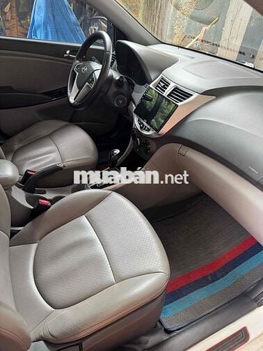 Hyundai Accent 2012 1.4 MT - 18000 km