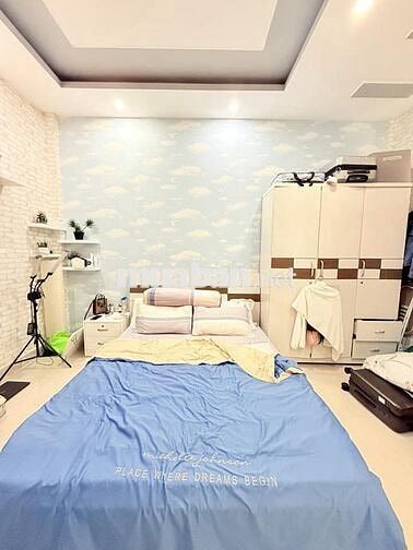 [NHÀ PHỐ SÁT CẦU BÔNG] GIA ĐÌNH 5 NGƯỜI - LÊ VĂN DUYỆT - 50m2- NHỈN 5Đ