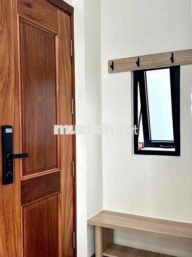 CĂN HỘ CỬA SỔ FULL NỘI THẤT QUẬN 10 GẦN SÂN VẬN ĐỘNG PHÚ THỌ