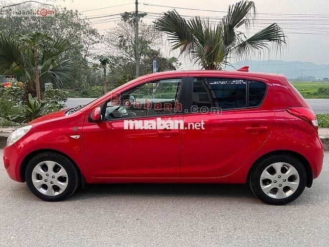 Hyundai i20 1.4 AT 2011