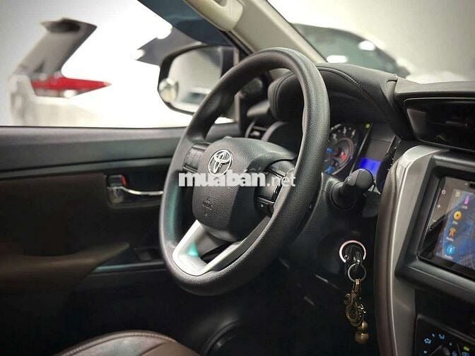 TOYOTA FORTUNER 2019