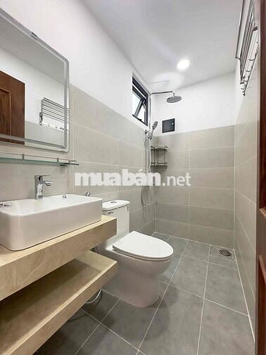 CĂN HỘ CỬA SỔ FULL NỘI THẤT QUẬN 10 GẦN SÂN VẬN ĐỘNG PHÚ THỌ
