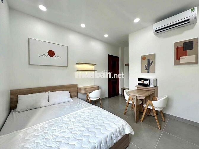 CĂN HỘ CỬA SỔ FULL NỘI THẤT QUẬN 10 GẦN SÂN VẬN ĐỘNG PHÚ THỌ