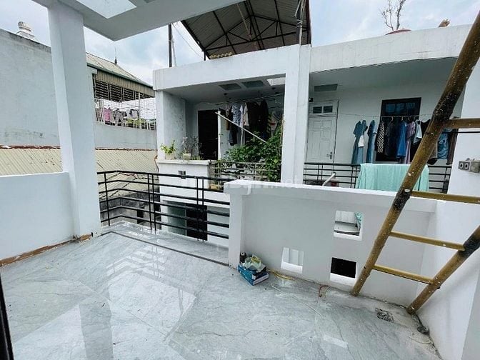 YÊN HÒA CẦU GIẤY, 30M,5 TẦNG XÂY MỚI. GIÁ 8,5 TỶ CTL.