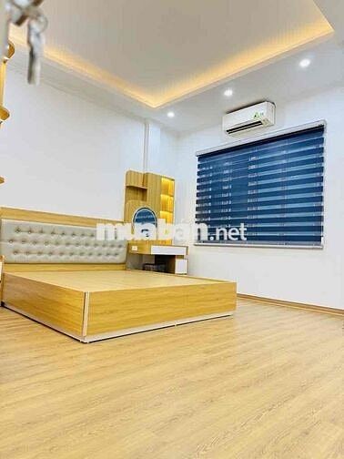 Bùi Xương Trạch - Thanh Xuân cách oto 10m, nhà mới đẹp 33m x 5 tầng