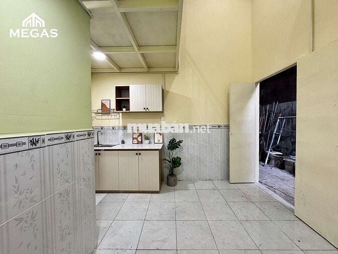 ✨Trống sẵn phòng duplex mới xây gác cao 2m5 ngay Nguyễn Văn Quá, Q12 ✨