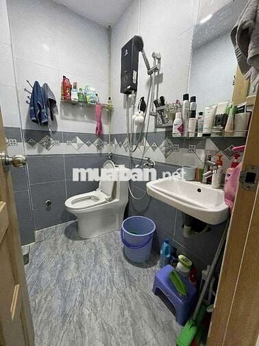NHÀ ĐẸP 2 TẦNG SÁT KHU TÊN LỬA GIÁ CHỈ NHỈNH 3 TỶ