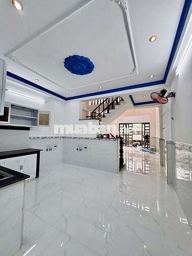 BÁN NHÀ SHR. DT: 4,5×14M. TRỆT LỮNG LẦU 3PN. ĐƯỜNG XE HƠI