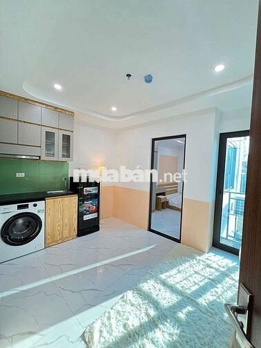 Bóc tem CCMN 1n1k 35m2 full đồ xịn sò. Ban công, máy giặt _ Quan Nhân