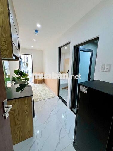 Bóc tem CCMN 1n1k 35m2 full đồ xịn sò. Ban công, máy giặt _ Quan Nhân