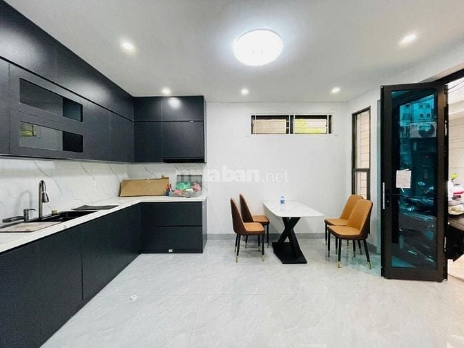 YÊN HÒA CẦU GIẤY, 30M,5 TẦNG XÂY MỚI. GIÁ 8,5 TỶ CTL.