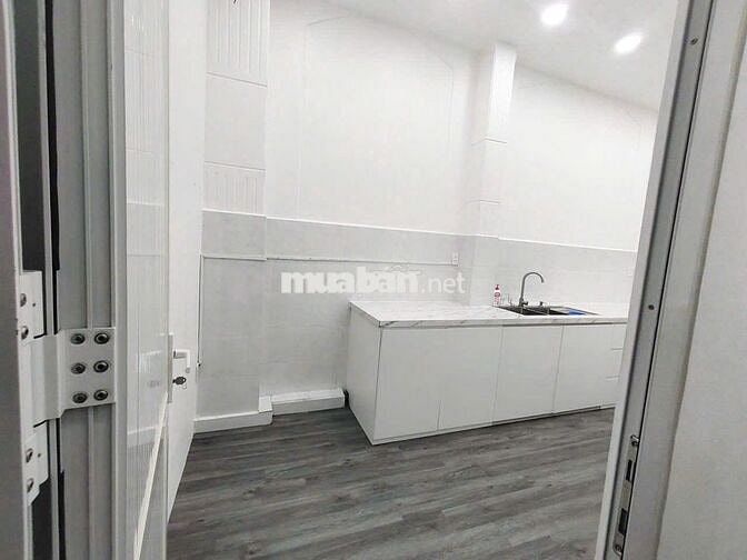 Cho Thuê Mặt Bằng Đường Nguyễn Công Trứ, Quận 1 ( KD Tự Do - 3.8x18m )