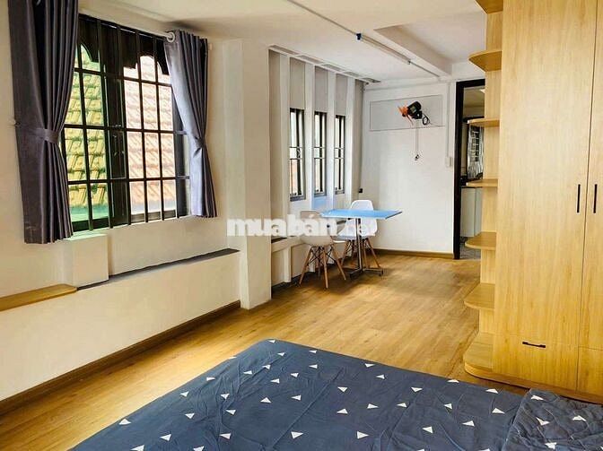STUDIO BAN CÔNG TÁCH BẾP VIBE NHẬT BẢN FULL NỘI THẤT GẦN UTH FTU