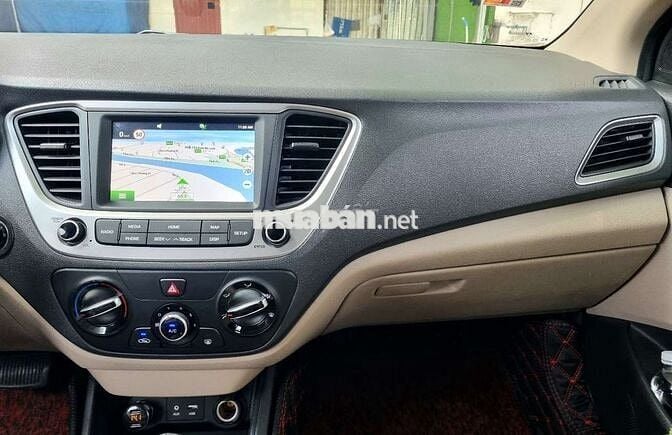 Huyndai Accent 2019 1.4 AT 1 đời chủ đi ít 47000km