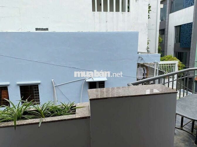 STUDIO BAN CÔNG TÁCH BẾP VIBE NHẬT BẢN FULL NỘI THẤT GẦN UTH FTU